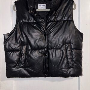 Old Navy Women's Black Puffer jacket